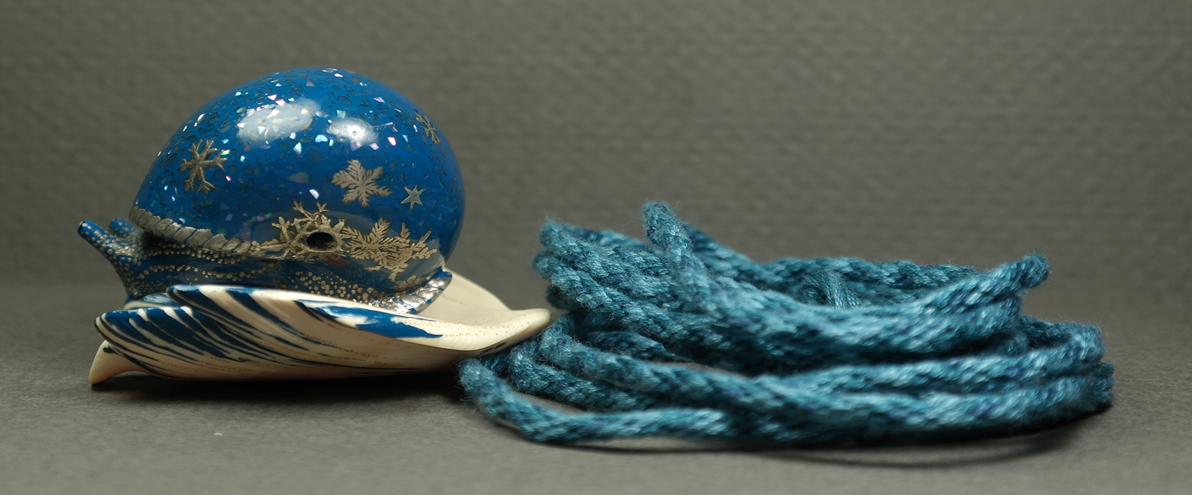 Winter snail on a petal 05